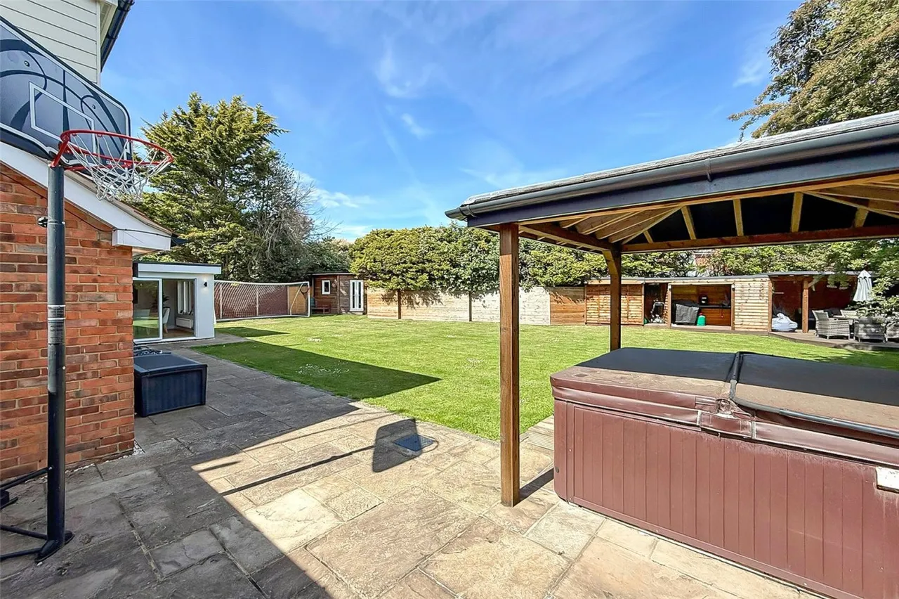 Littlehampton, BN17, photo 18