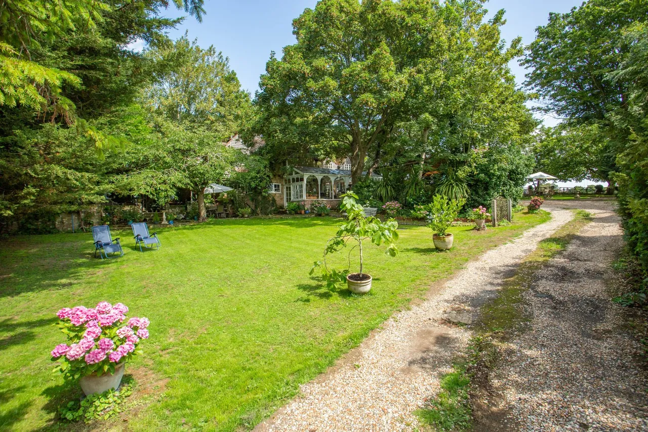 Wayborough Hill, Minster, CT12, photo 39