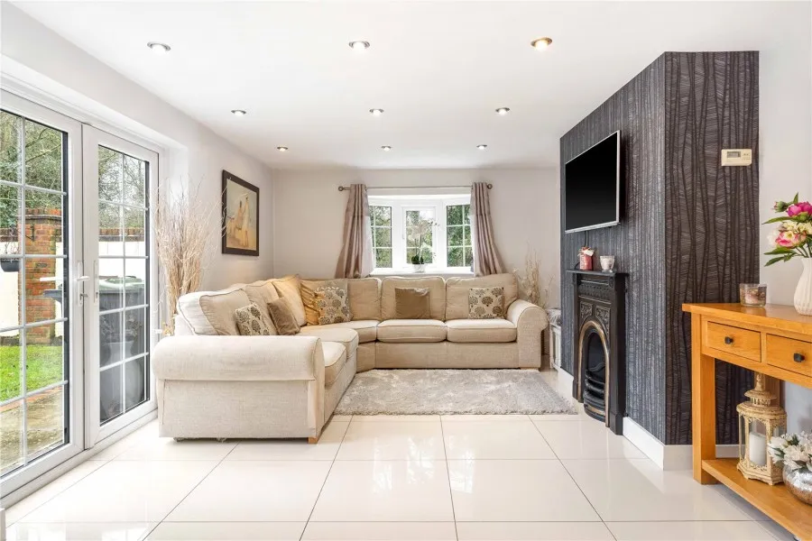 with 6 bedrooms in Howe Green, Great Hallingbury, CM22, photo 6
