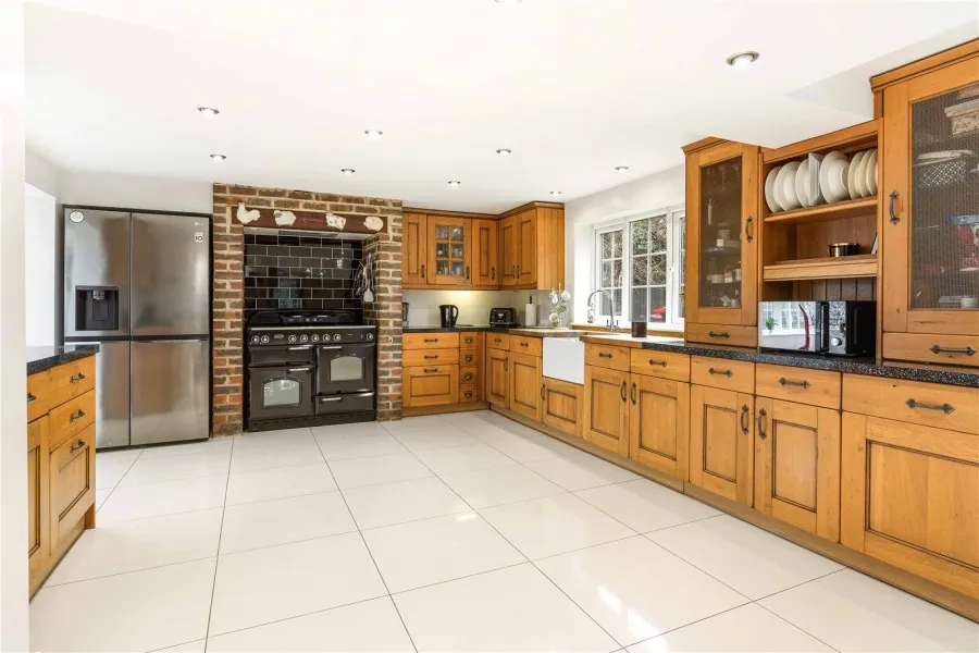 with 6 bedrooms in Howe Green, Great Hallingbury, CM22, photo 7