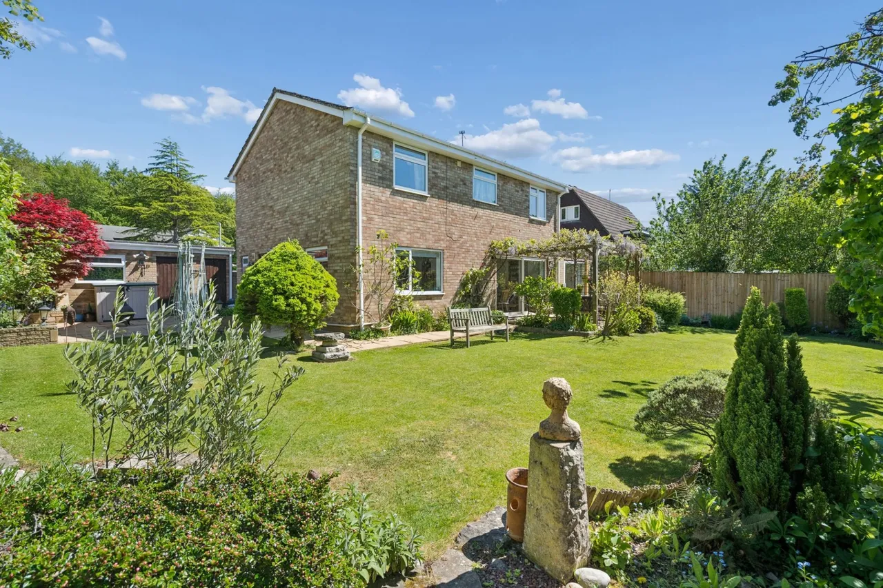 4 bed house for sale — Mynchen Road, Beaconsfield, HP9