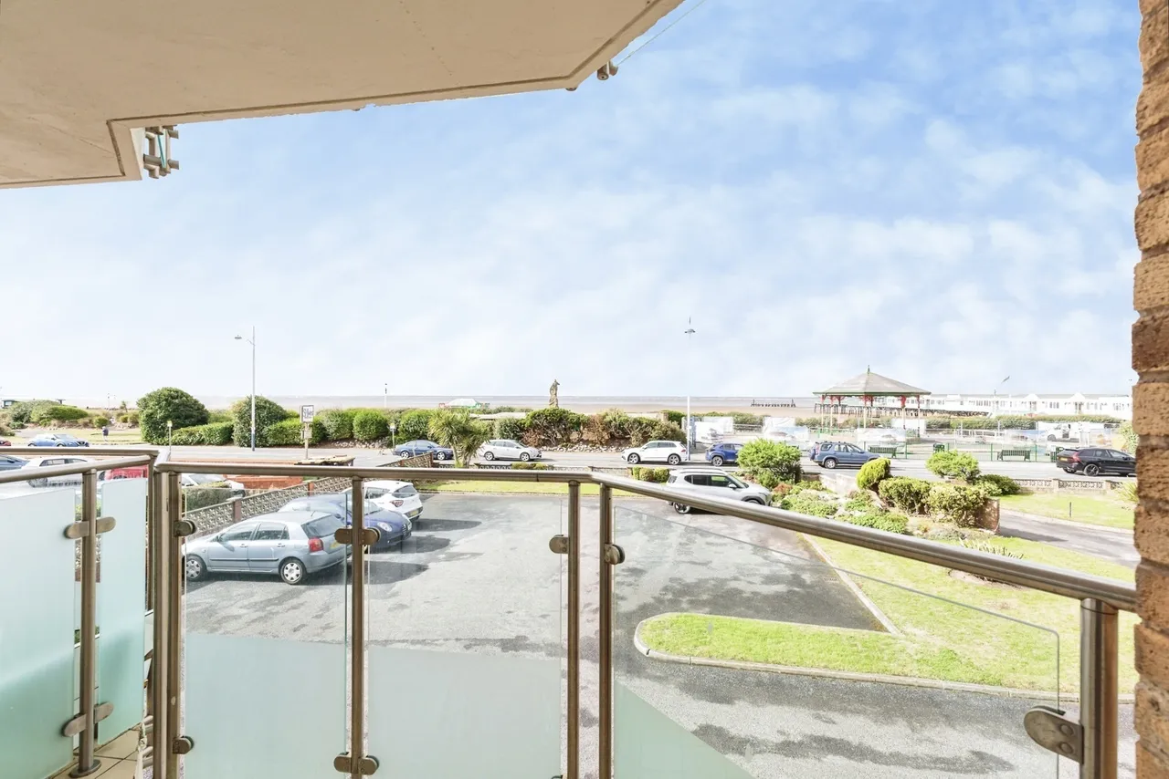 South Promenade, Lytham St. Annes, FY8, photo 17