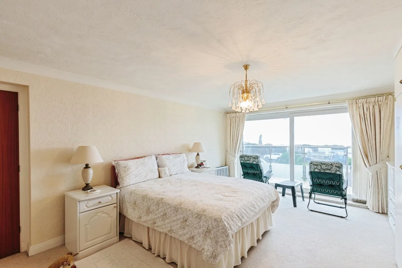 South Promenade, Lytham St. Annes, FY8, photo 13