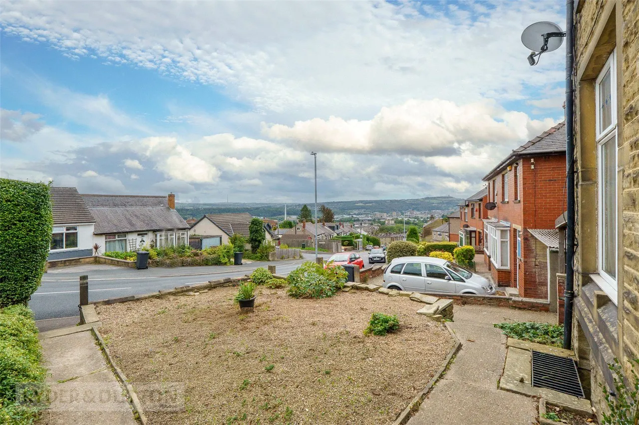 Cowcliffe Hill Road, Cowcliffe, HD2, photo 16