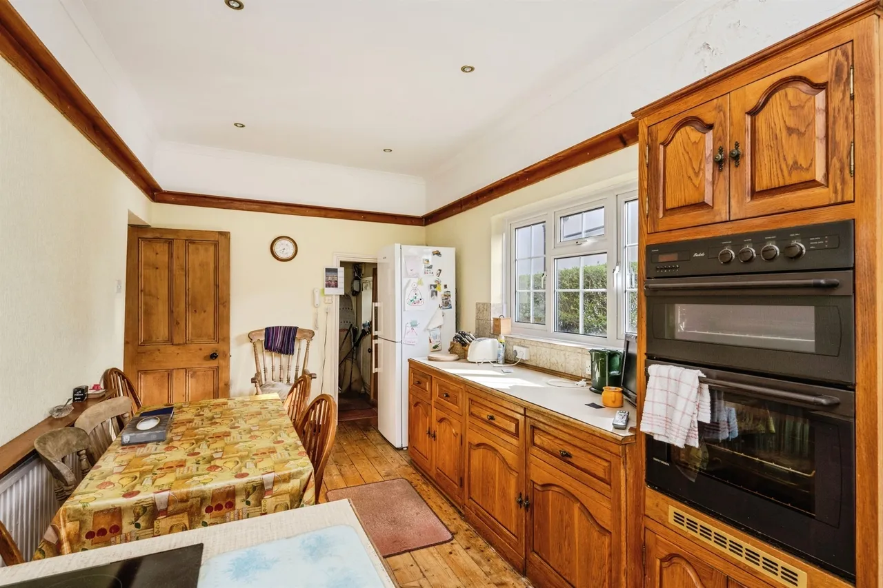 Belgrave Road, Swansea, SA4, photo 11