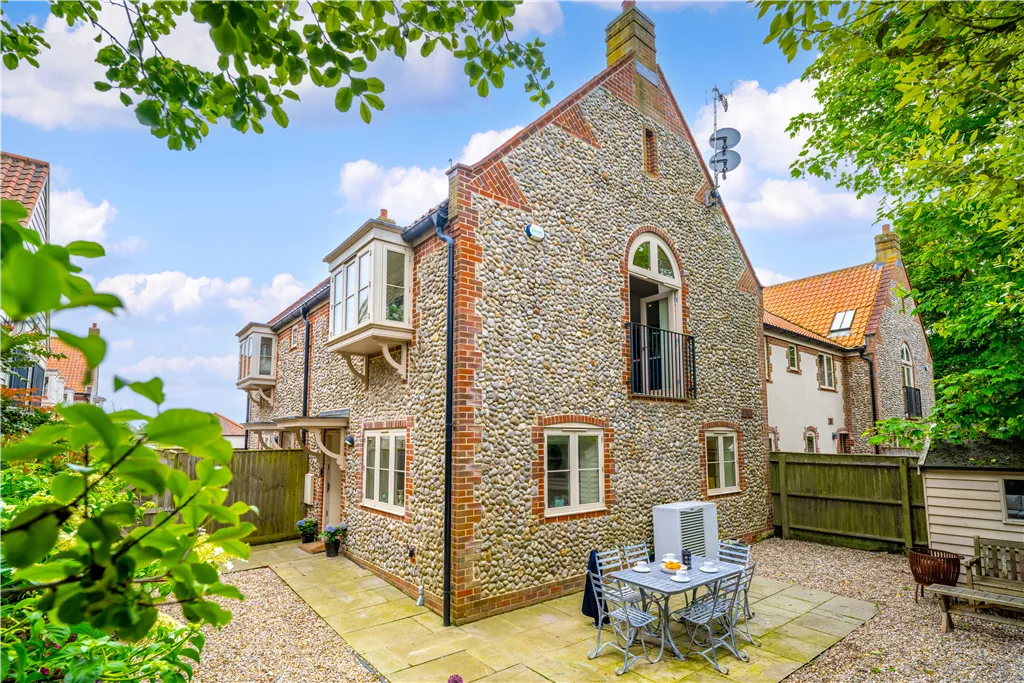 2 bed house for sale, North Street, Langham
