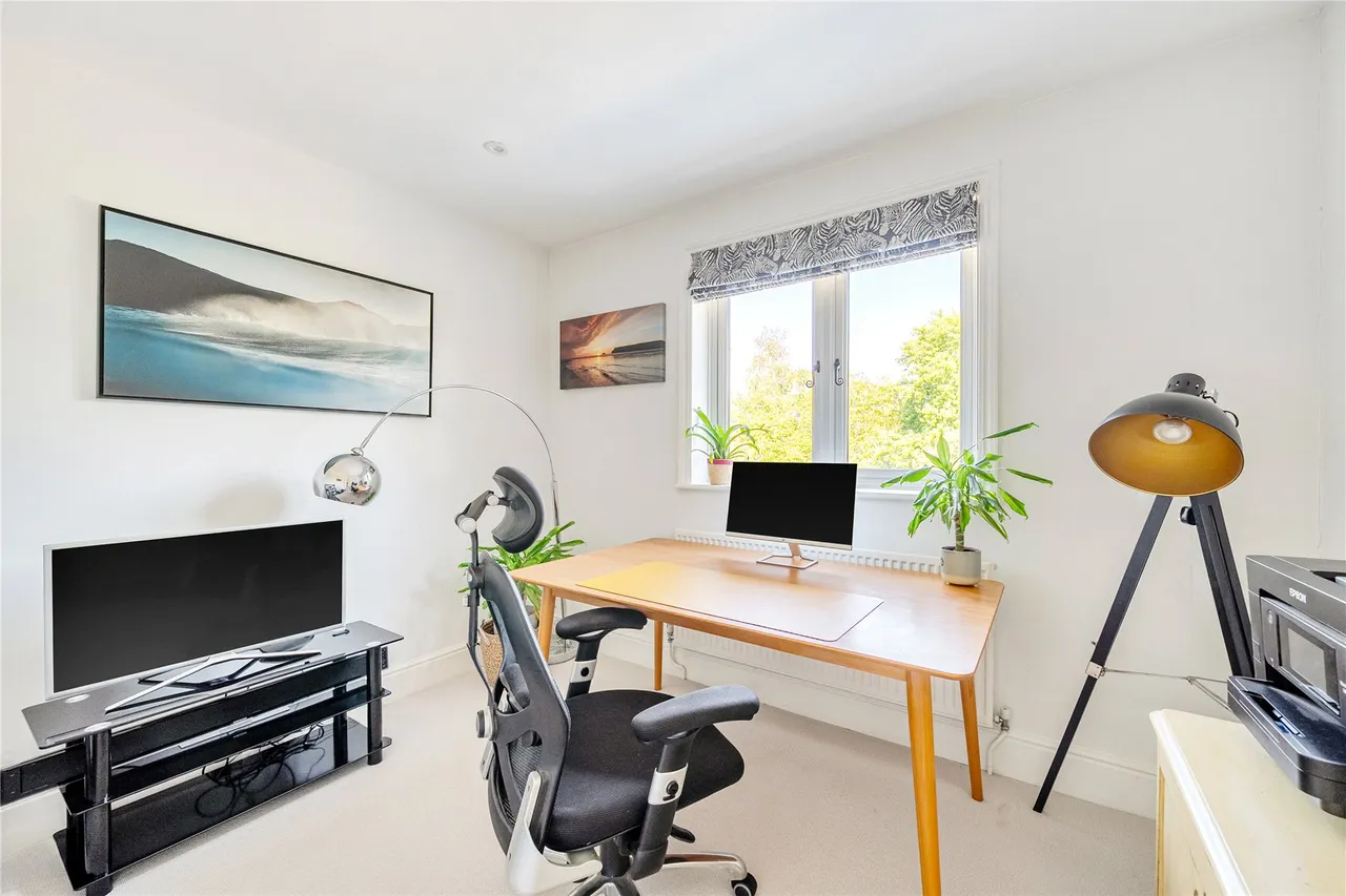 The Street, West Clandon, GU4, photo 16
