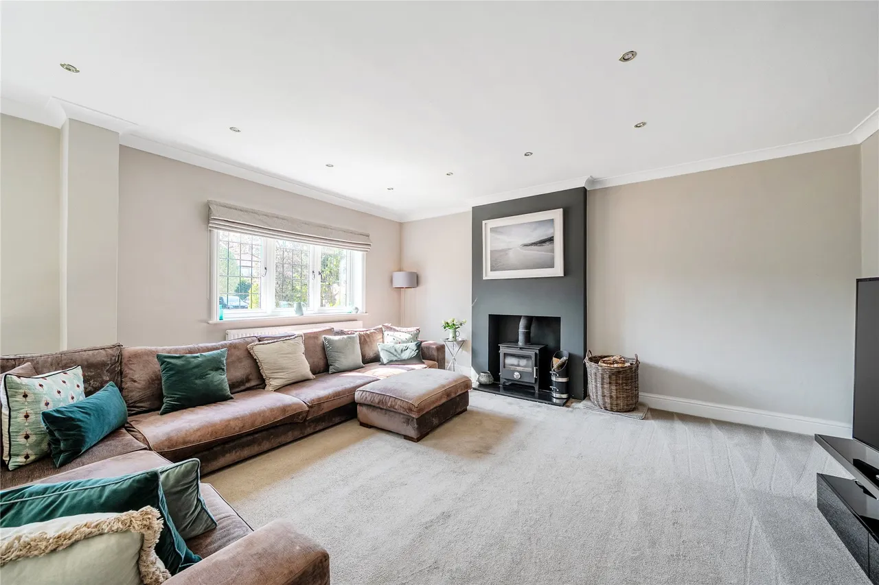 The Street, West Clandon, GU4, photo 6