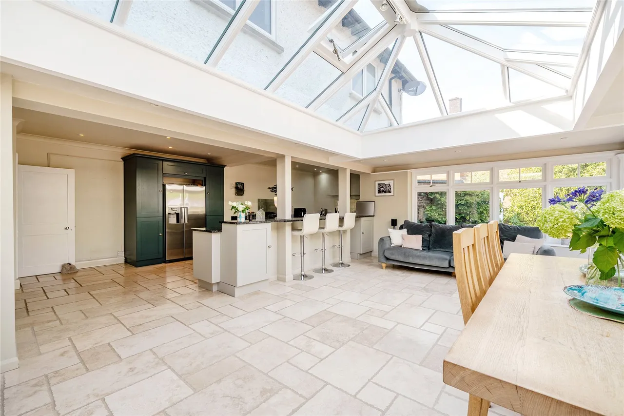 The Street, West Clandon, GU4, photo 8