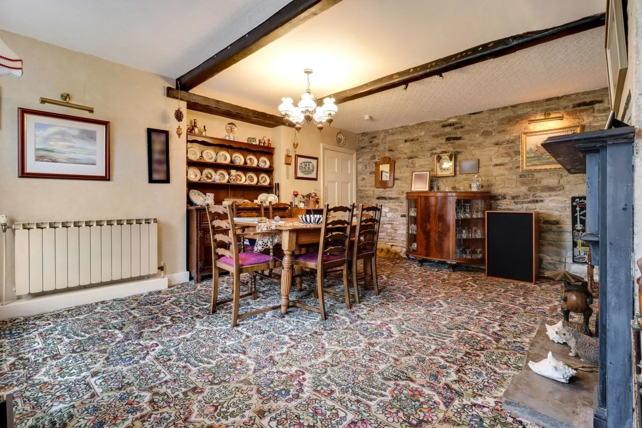 High Street, Horbury, WF4, photo 9
