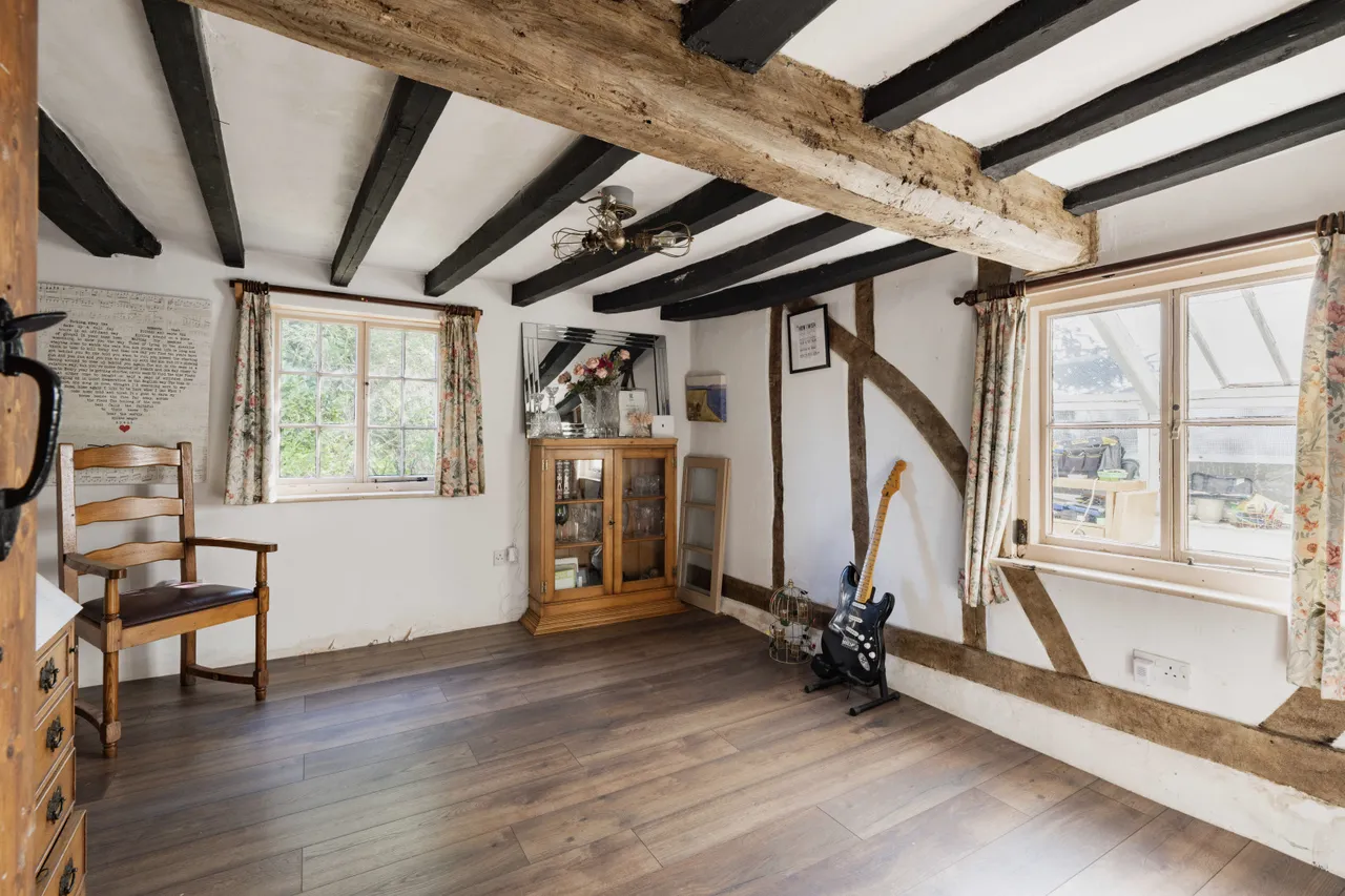 College Road, Thompson, IP24, photo 10