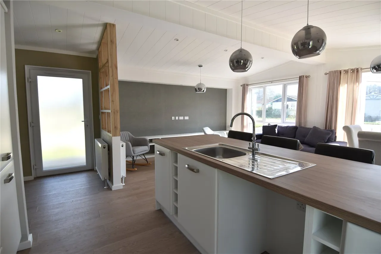 Doverdale Park Homes, Hampton Lovett, Droitwich, Worcestershire, WR9 0NU, photo 6