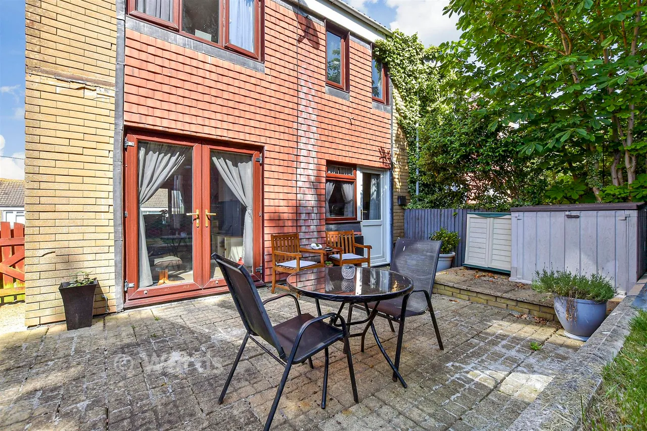 Kimberley Close, Dover, CT16, photo 13