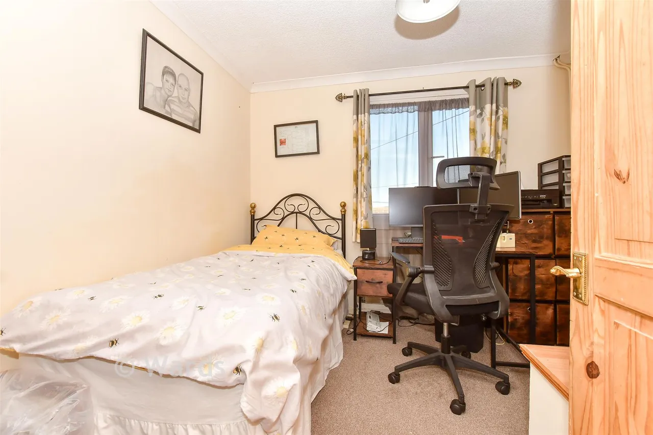 Kimberley Close, Dover, CT16, photo 8