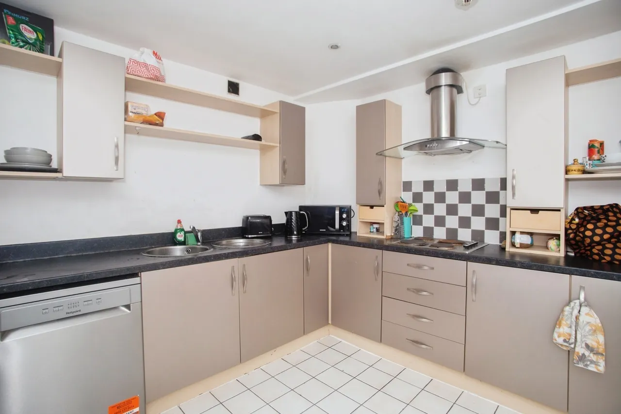 Whitworth Street West, Manchester, Greater Manchester, M1, photo 6