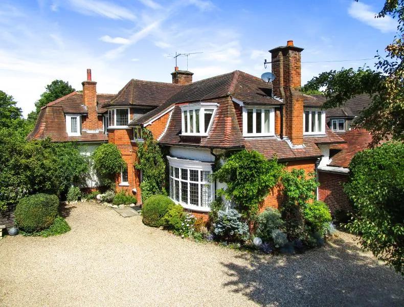 5 bed house to rent — Ascot, SL5 9RL