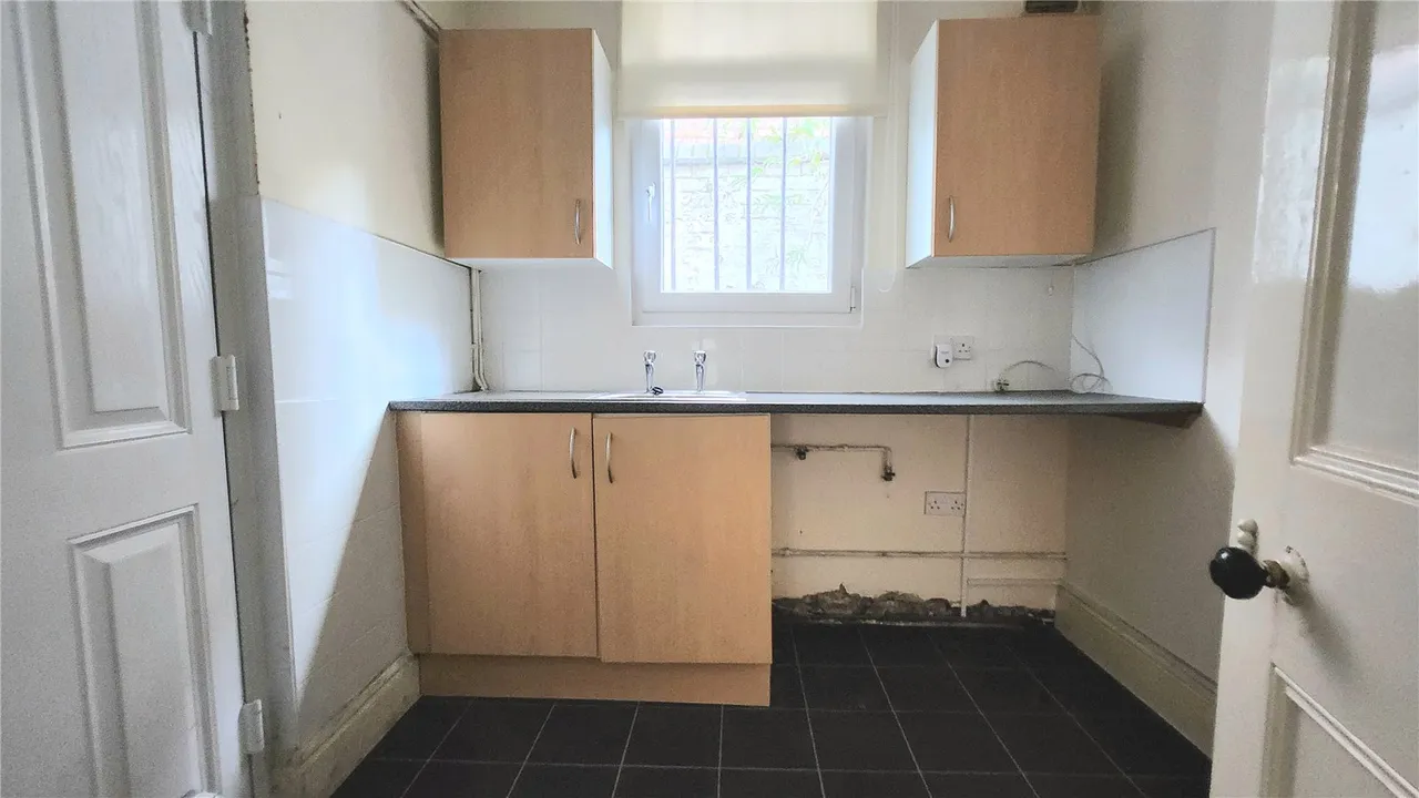 Priory Road, Liverpool, L4, photo 8