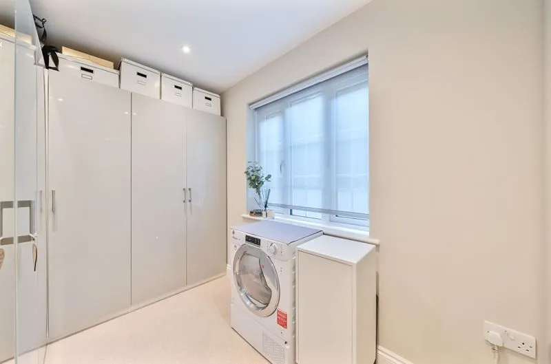 81 Higher Drive, Purley CR8 2HN, photo 10