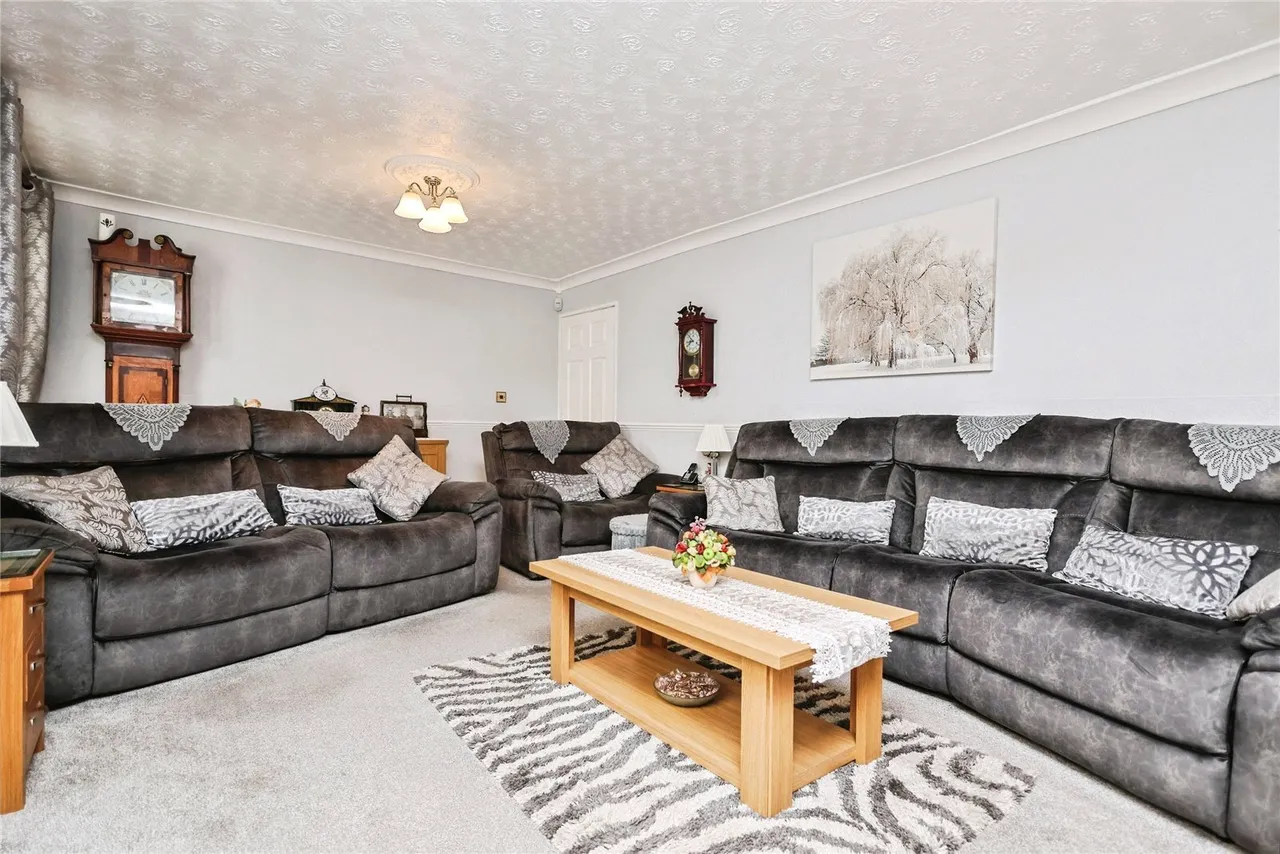 Sumburgh Croft, Birmingham, B35, photo 4