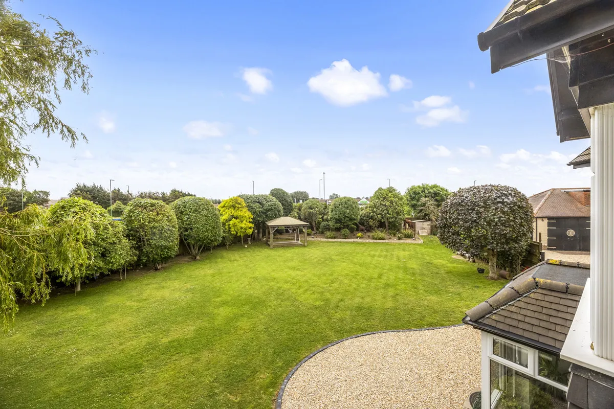 Littlehampton Road, Worthing, BN12, photo 24