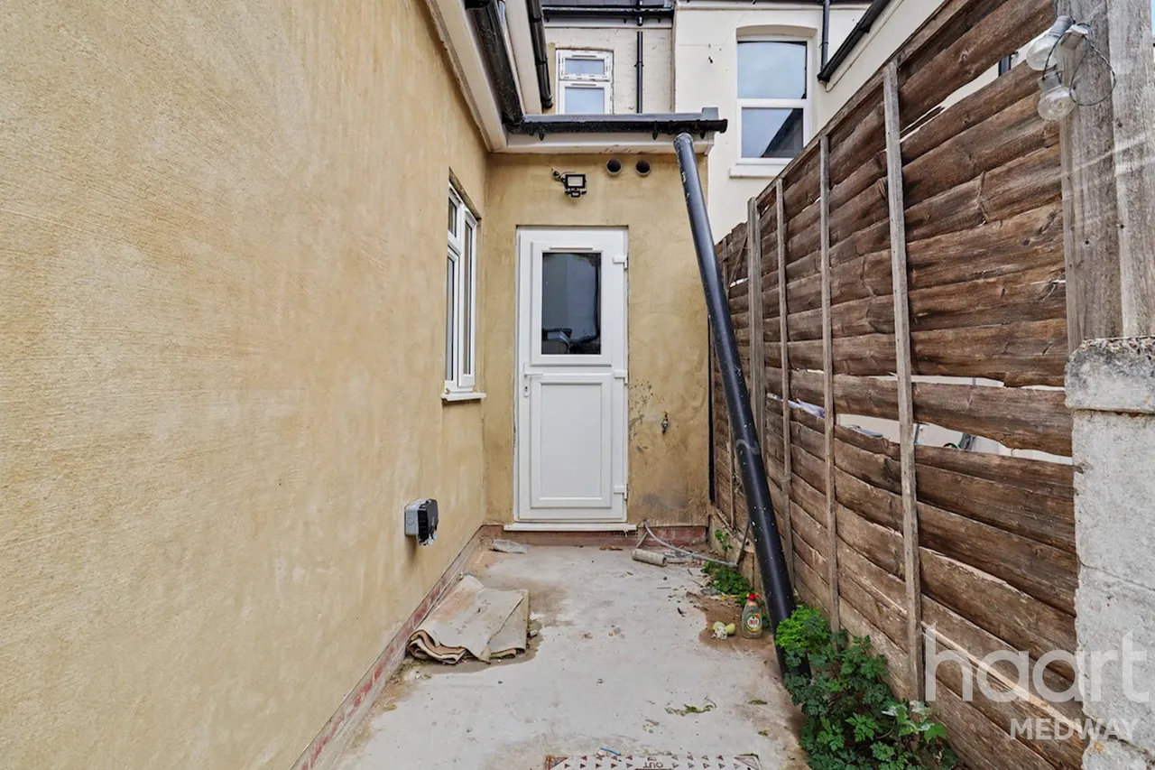 Shakespeare Road, Gillingham, ME7, photo 19