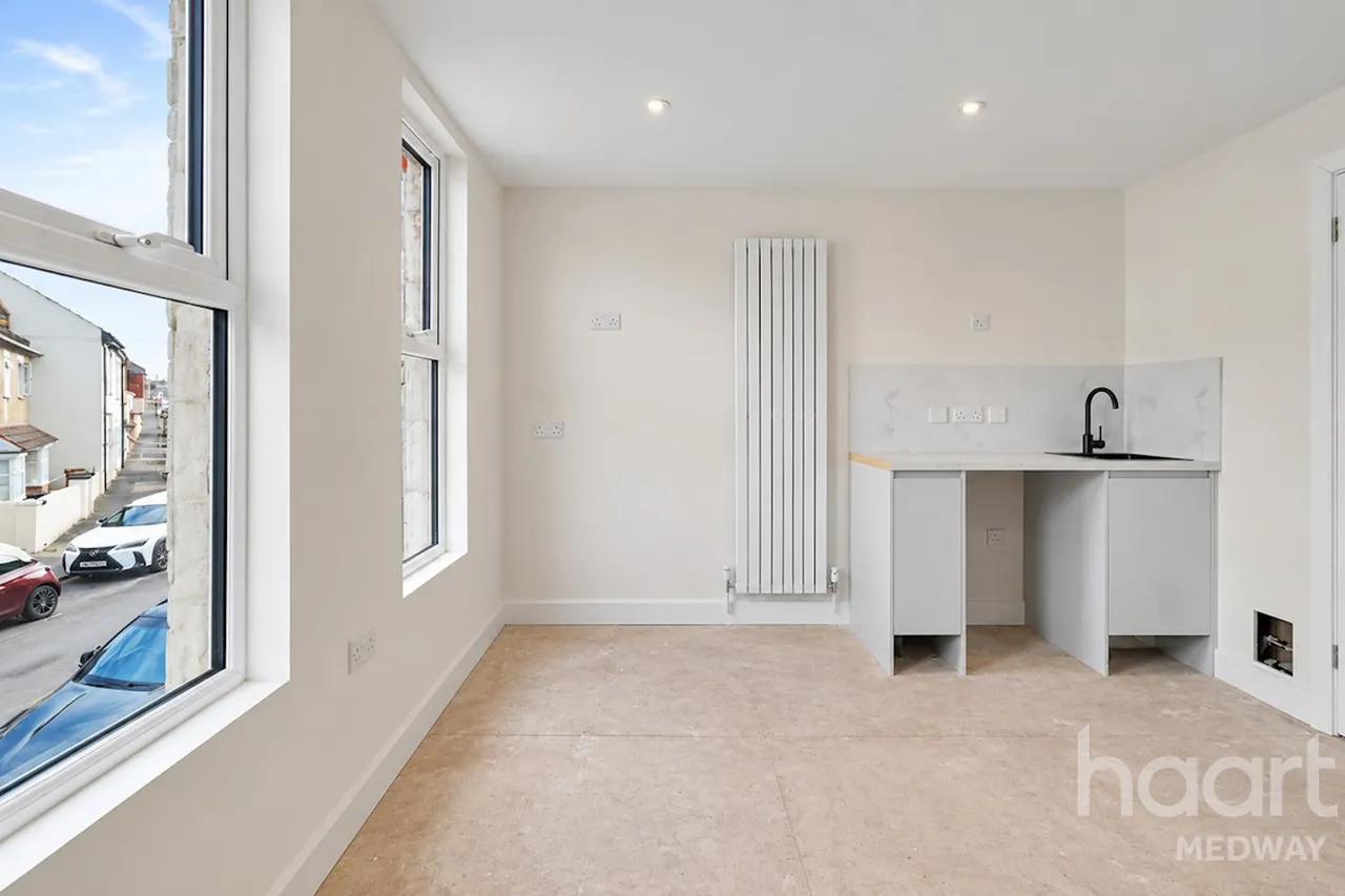 Shakespeare Road, Gillingham, ME7, photo 6