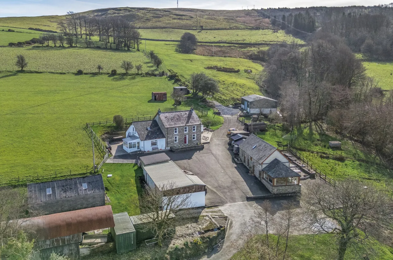 Cwmann, Lampeter, SA48, photo 3
