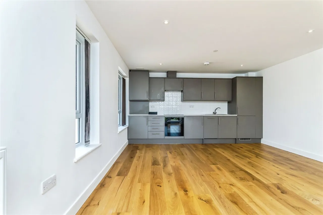 Russell Hill, Purley, CR8, photo 18