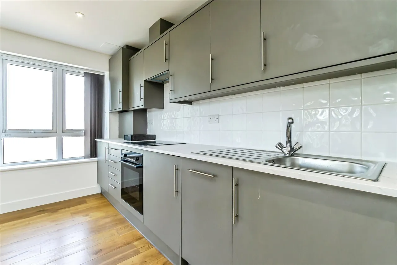 Russell Hill, Purley, CR8, photo 10