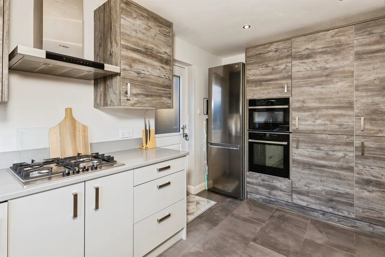 Melksham Close, Lower Earley, Reading, photo 3