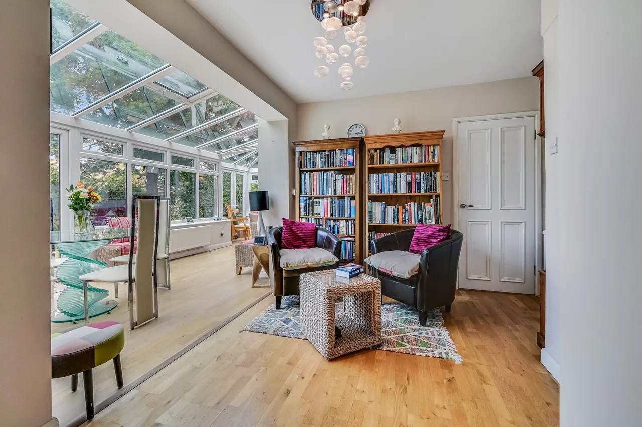 3 North Drive, Great Baddow, Chelmsford, Essex, CM2 7EU, photo 6
