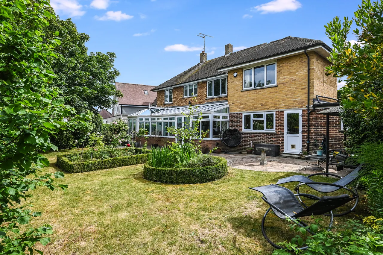 3 North Drive, Great Baddow, Chelmsford, Essex, CM2 7EU, photo 21