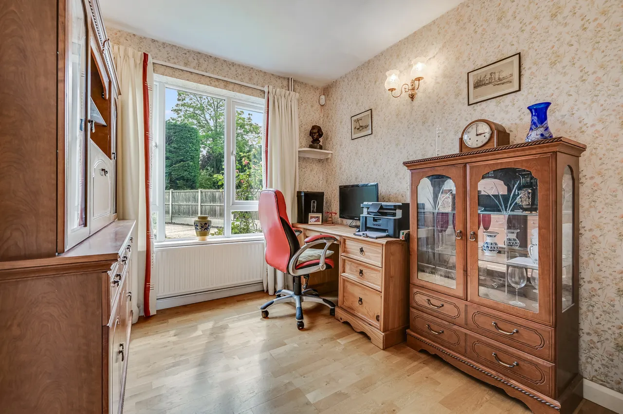 3 North Drive, Great Baddow, Chelmsford, Essex, CM2 7EU, photo 12