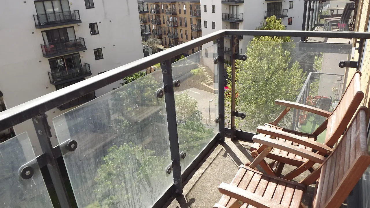 Durnsford Road, London, SW19, photo 5
