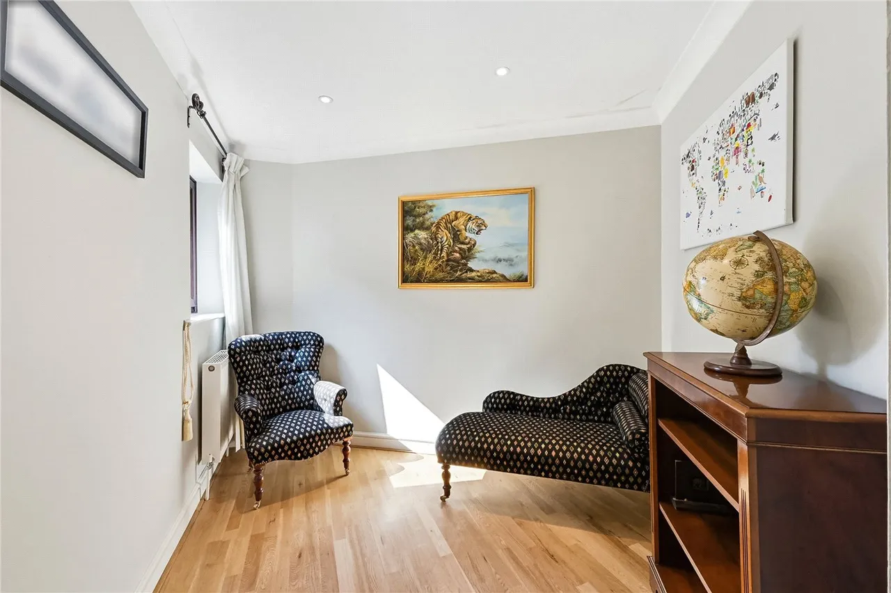 Albemarle Park, Albemarle Road, Beckenham, BR3, photo 8