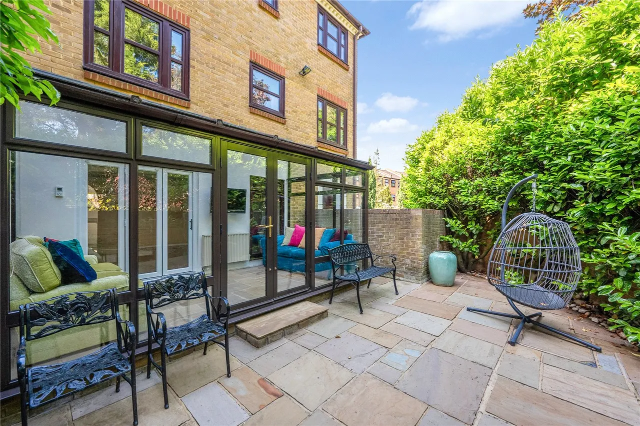Albemarle Park, Albemarle Road, Beckenham, BR3, photo 9