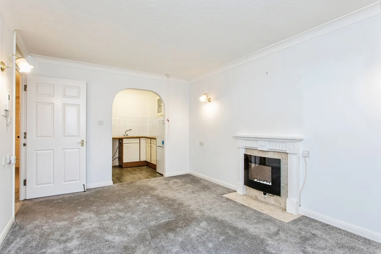 Martins Court, Stadium Road, Southend-On-Sea, Essex, SS2, photo 16