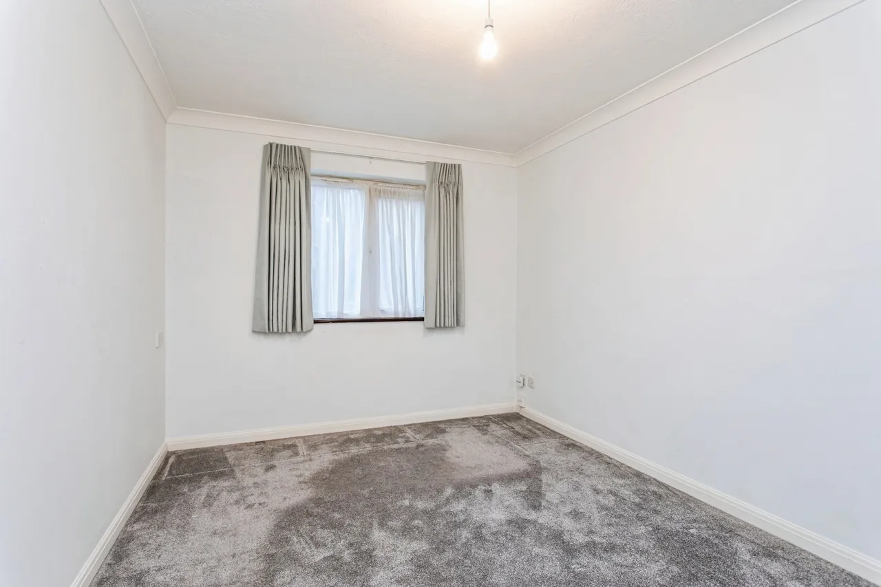 Martins Court, Stadium Road, Southend-On-Sea, Essex, SS2, photo 15