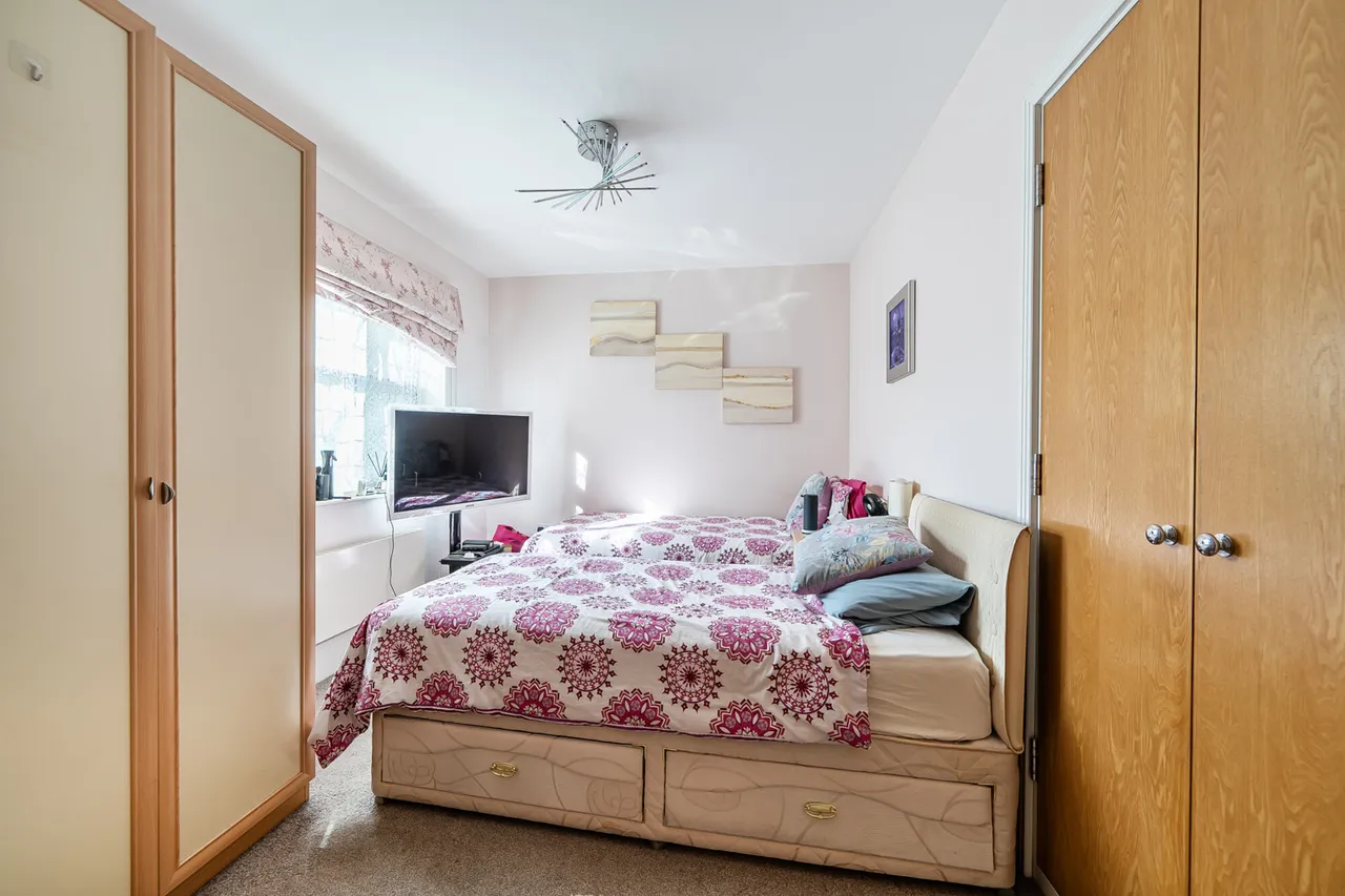 Fauna Close, Stanmore, HA7, photo 15