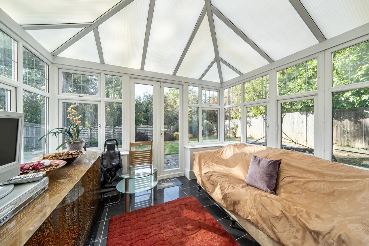 Fauna Close, Stanmore, HA7, photo 12