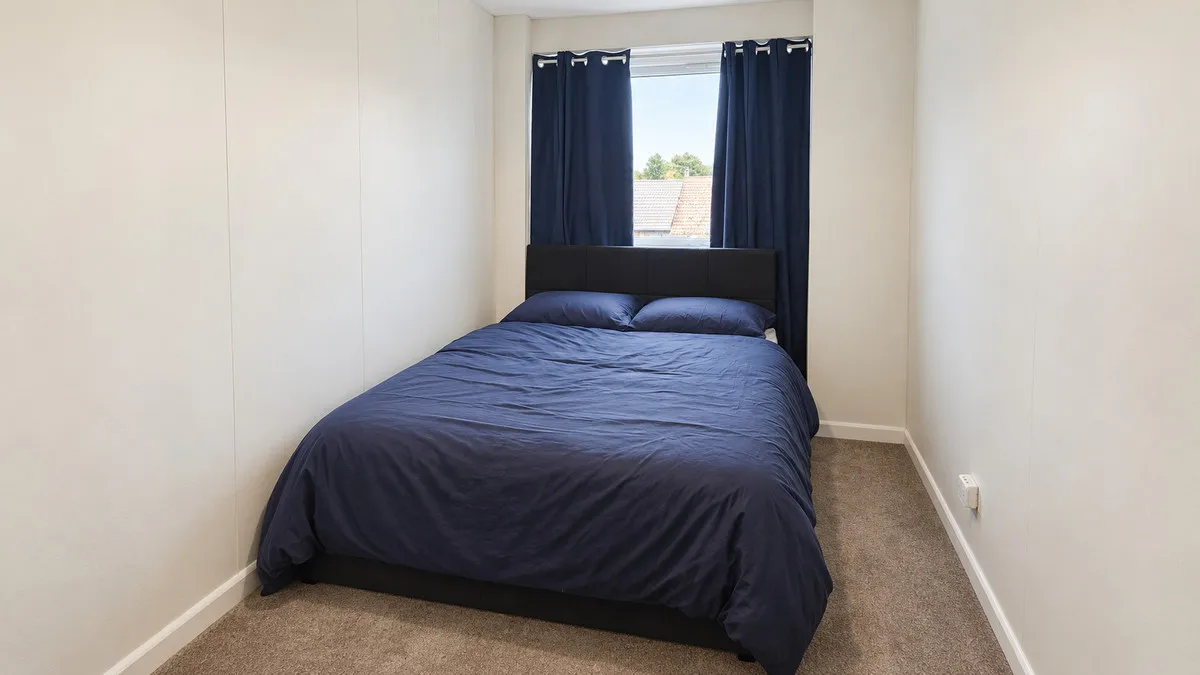 Winston Close, Romford, RM7, photo 12