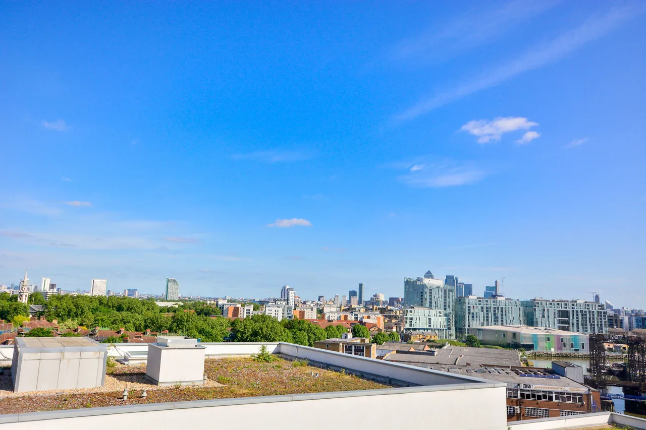 57 Paxton Point, 3 Merryweather Place, London, photo 4