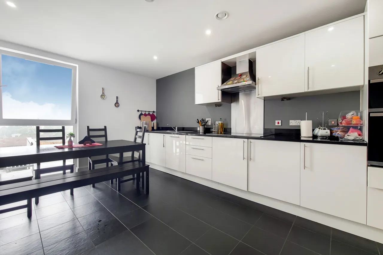 57 Paxton Point, 3 Merryweather Place, London, photo 8