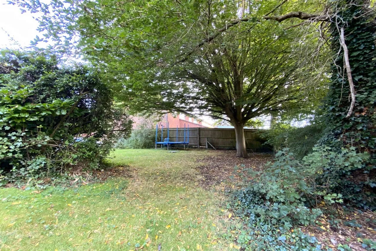 Church Road, Bookham, KT23, photo 7
