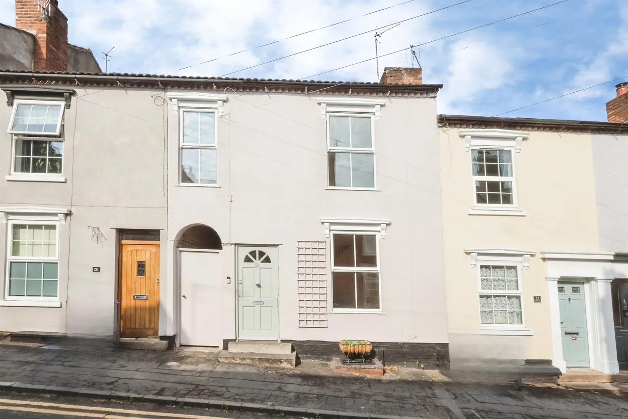 3 bed house for sale, Park Street, Stourbridge, DY8