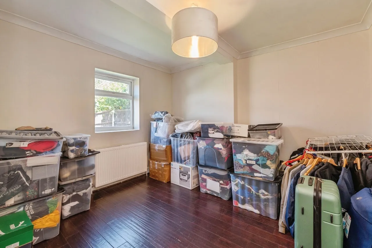 Long Lane, Grays, Essex, RM16, photo 14