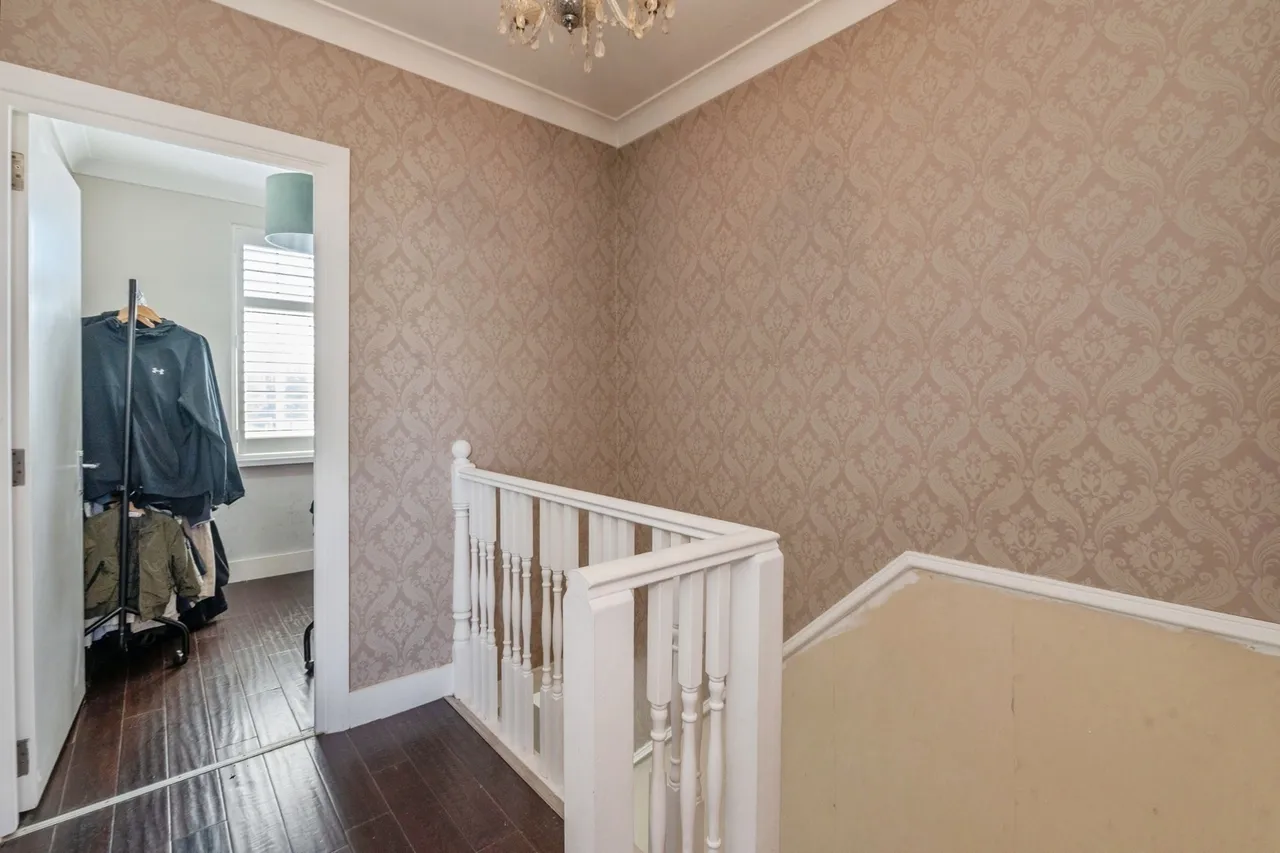 Long Lane, Grays, Essex, RM16, photo 18