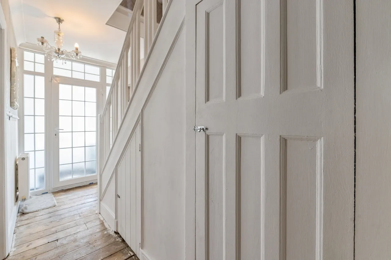 Long Lane, Grays, Essex, RM16, photo 5