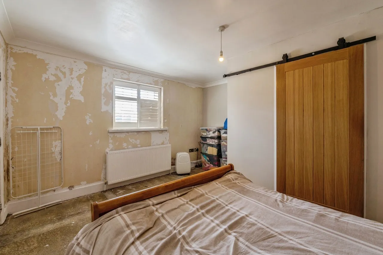Long Lane, Grays, Essex, RM16, photo 16
