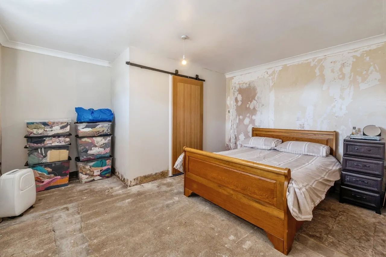 Long Lane, Grays, Essex, RM16, photo 15